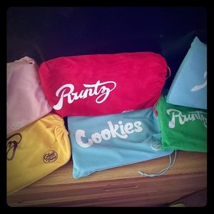 Cookies and Runtz theme Glow Trays